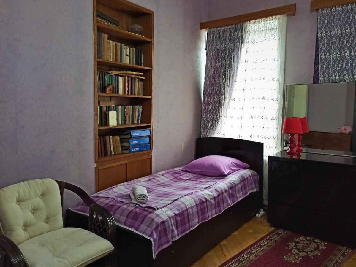 Guesthouse Lilia &Wine Celler Телави Екстериор снимка