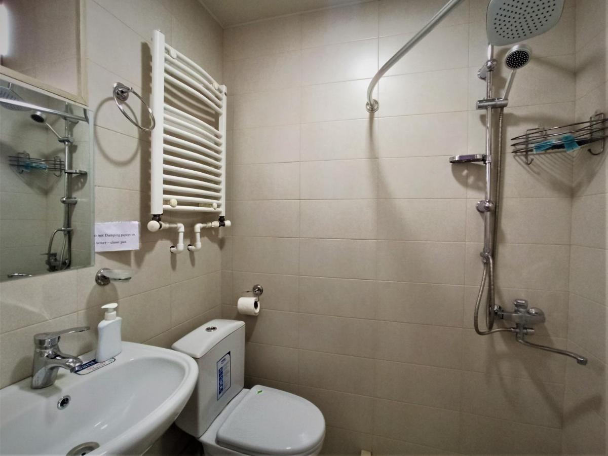 Guesthouse Lilia &Wine Celler Телави Екстериор снимка