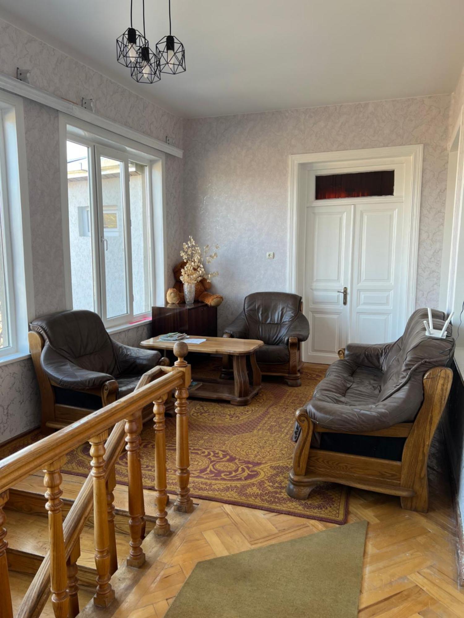 Guesthouse Lilia &Wine Celler Телави Екстериор снимка